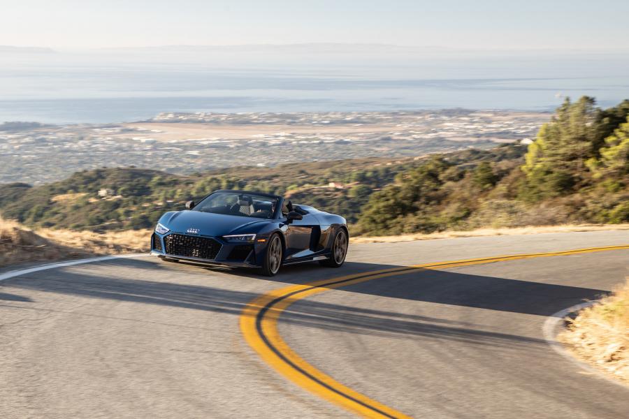  Audi R8 V10 Performance Spyder 2019 года  (NA) (фото 18 из 46)